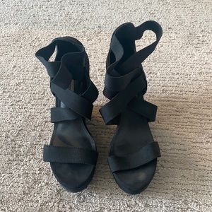Black Steve Madden Wedges
